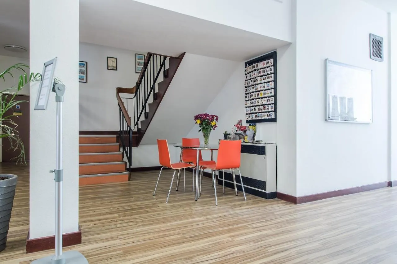 Wynfrid House Bed & Breakfast London